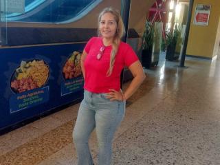 Watch AgataRamos live on cam on XLoveCam