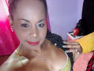 AfroditaKane Webcam Porno Live - Photo 11/21