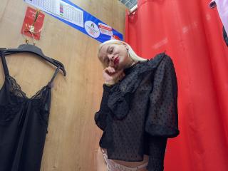 JiaLisa Show Porno en Live - Photo 16/21