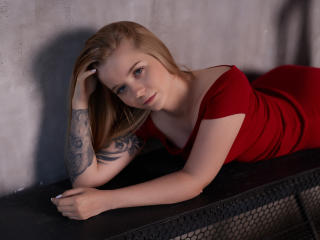 SirenaHardmann Blowjob XXX Cams - Photo 12/16