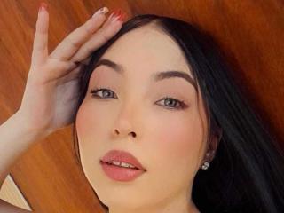 LucyArnoldd Anal en Webcam Live - Photo 10/15