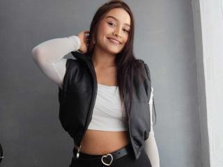 ElisaTurner Boobs Liveshow - Photo 16/18