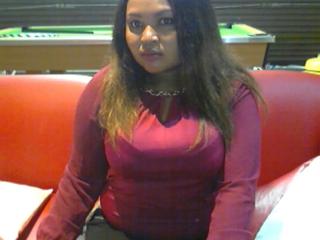 BustyJenny03-hot live cam model at XLoveCam