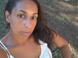 SamanthaNat-hot live cam model at XLoveCam