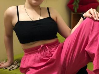 Azalia Webcam Porno Live - Photo 8/21