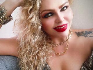 AnnaRichie Webcam Porno Live - Photo 18/21