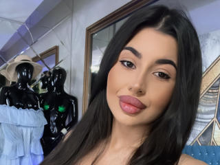 LatinaLoco Image Gallery