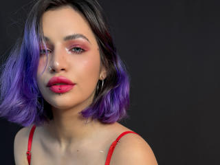 BriannaAngel69 live cam model at XLoveCam