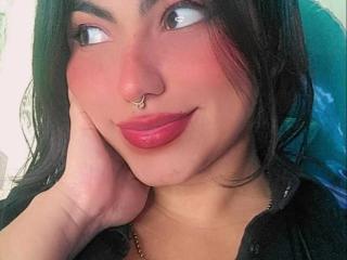 NaomiTheas Pussy Video Webcam - Photo 6/6