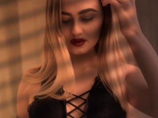 BabeCandy69 Live Cam Porn - Photo 6/6
