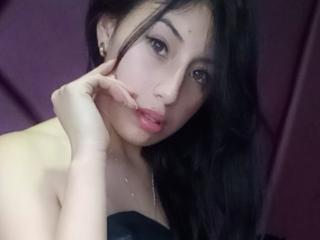 SunnyEve Blowjob XXX Cams - Photo 8/11