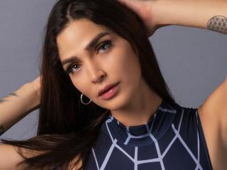 NicolleHottie69 live cam model at XLoveCam