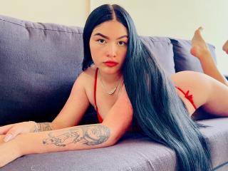 AdeleMontana Webcam Porno Live - Photo 6/21