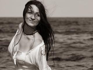 GinaONeon Image Gallery