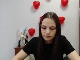 ScarletLina live cam model at XLoveCam