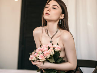 RoseStarlight Sex Brunette - Photo 13/21
