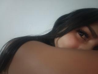 MelanySunny Image Gallery