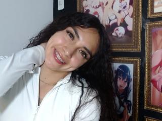 ZhamiraSexy MILF Live - Photo 4/9