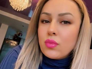 HotKrystall Image Gallery