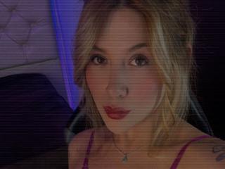 SweetAbey Fellation XXX Cams - Photo 17/21