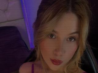 SweetAbey Fellation XXX Cams - Photo 16/21