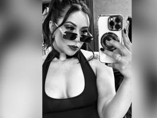 EmilyDurand Boobs Liveshow - Photo 21/21