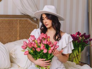 OliviaCluff Image Gallery