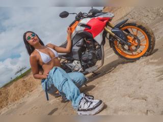 LiliMiiller Anal en Webcam Live - Photo 15/18