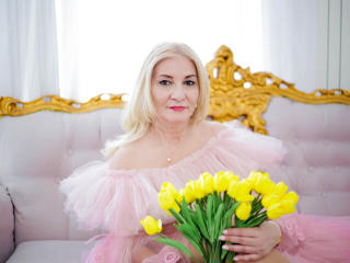 LadyJanyne Anal Livecam - Photo 11/21