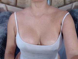 AlyaStone69 Webcam Porno Live - Photo 14/21