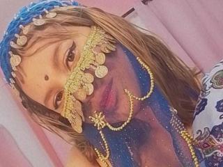 AnaishaKaur Webcam Porno Live - Photo 19/21