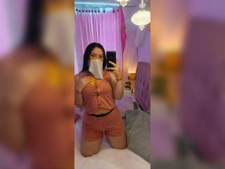 AlanaHalamm Webcam Porno Live - Photo 11/21
