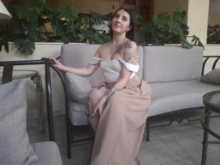 ZoeCortes MILF Live - Photo 17/21