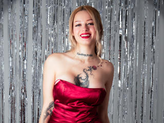 MiaValentine Image Gallery