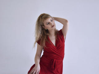 LindaAndersoni Image Gallery