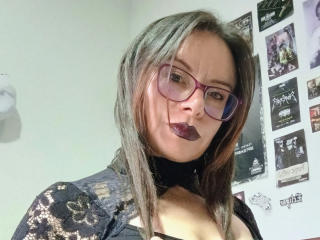 EvangelineJones Boobs Liveshow - Photo 8/8
