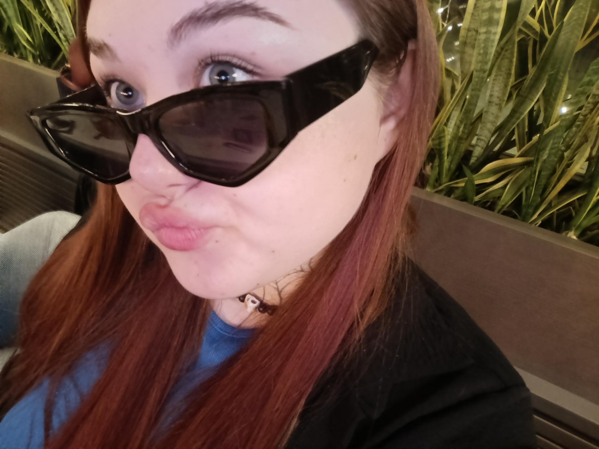 webcam model ArielXxl from XloveCam webcam model ArielXxl from XloveCam