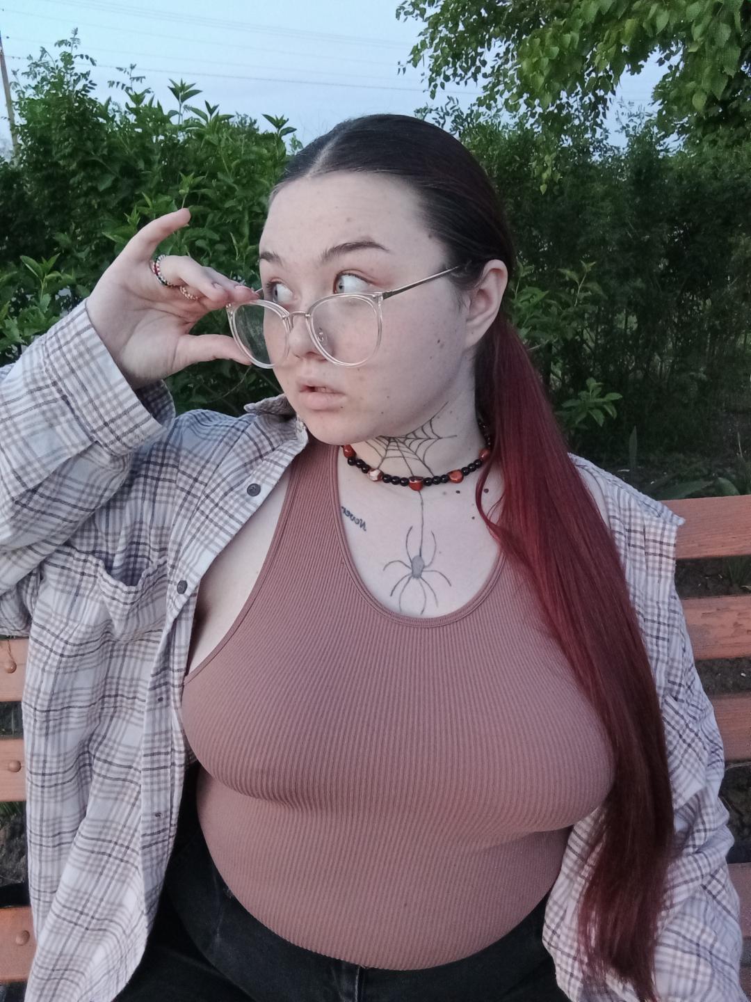 webcam model ArielXxl from XloveCam webcam model ArielXxl from XloveCam