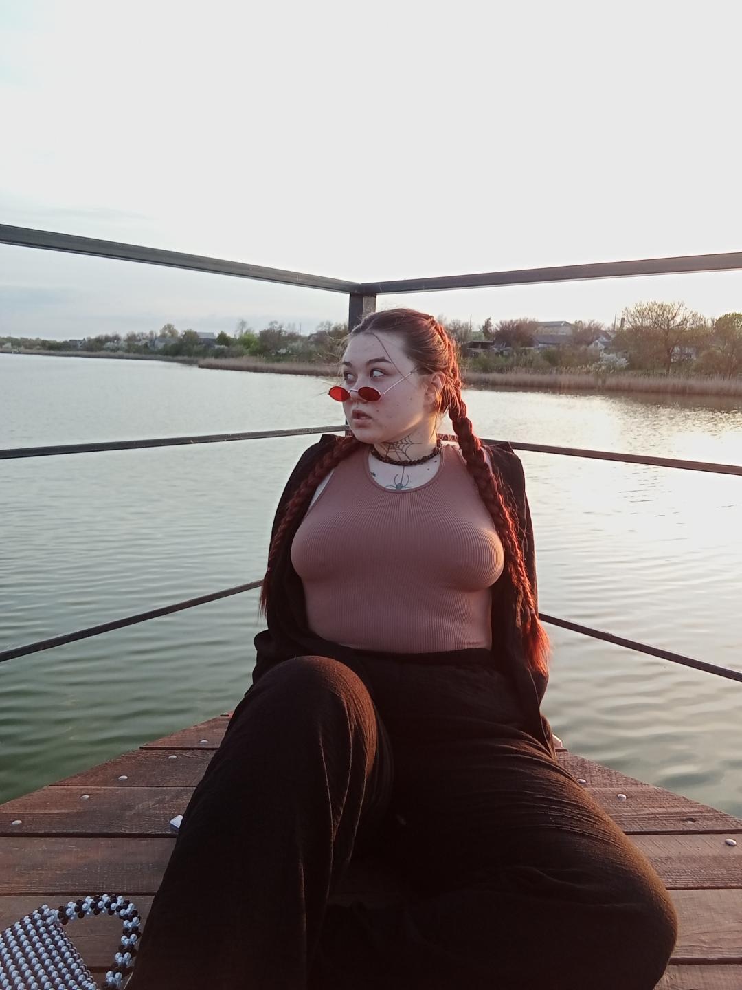 webcam model ArielXxl from XloveCam webcam model ArielXxl from XloveCam