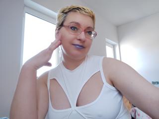DiamondLeona Amateur Live Webcam - Photo 5/21