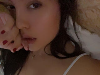 IssaPuasini Chatte en Chaleur - Photo 14/21