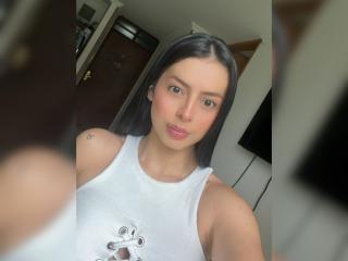 IsabellaJames Hot Pussy - Photo 19/21
