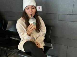SeleneRoussel Blowjob XXX Cams - Photo 20/21