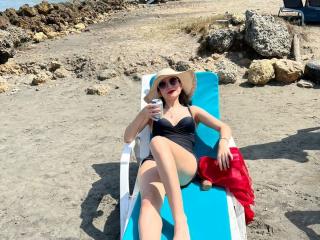 SeleneRoussel Blowjob XXX Cams - Photo 16/21