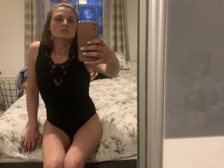TraceyFun live cam model at XLoveCam