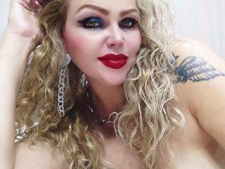 AnnaRichie Webcam Porno Live - Photo 4/21