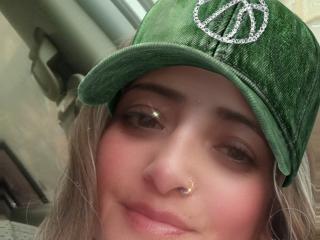 AlessadraJones Webcam Porno Live - Photo 21/21