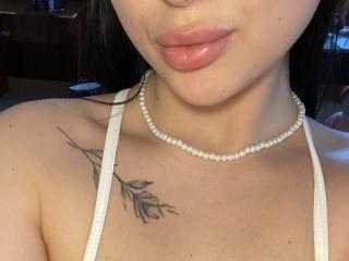 Olieri Masturbation Cam Video - Photo 9/21