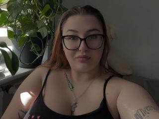 MadisonCurvy Hot Liveshows - Photo 15/17