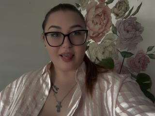 MadisonCurvy Hot Liveshows - Photo 10/17